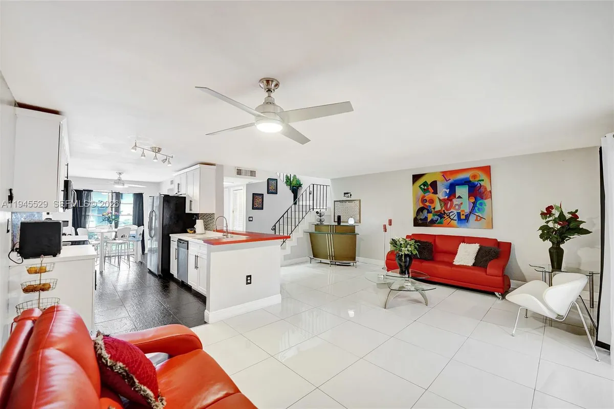 3301 Raleigh St # 4E, Hollywood FL 33021