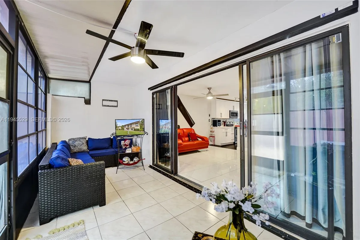 3301 Raleigh St # 4E, Hollywood FL 33021