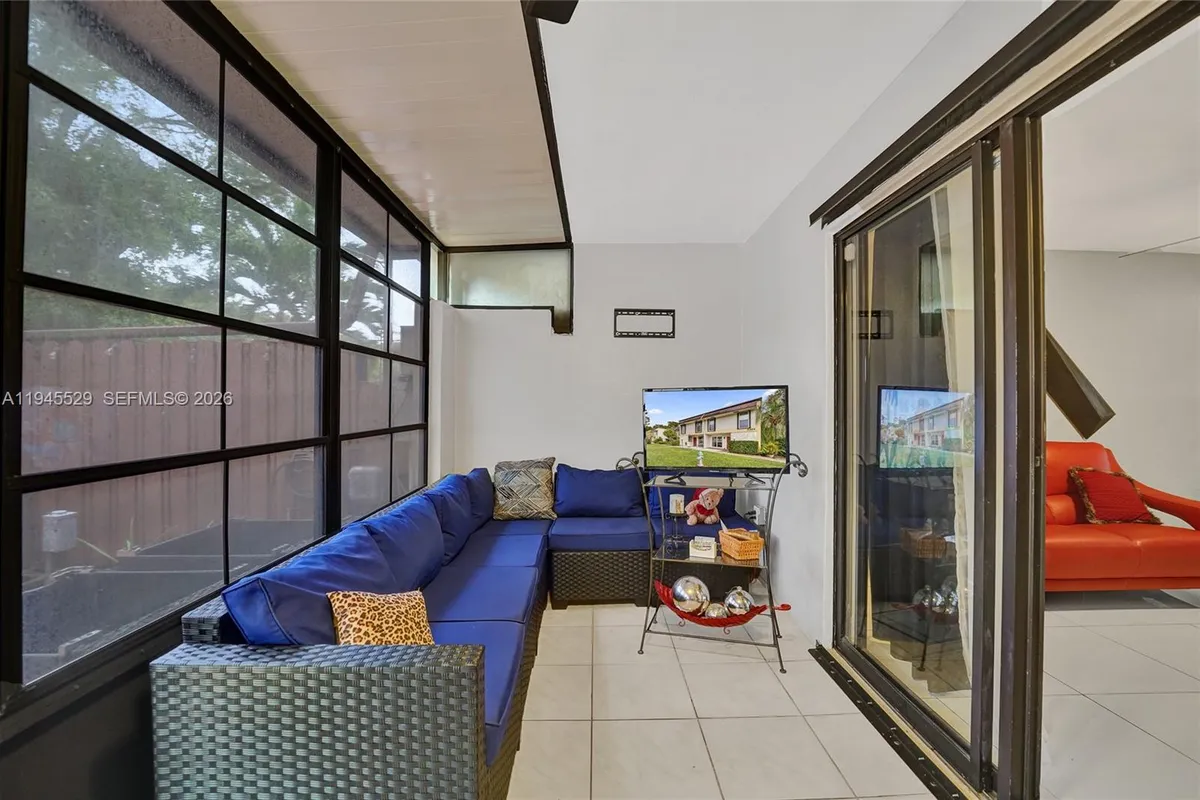 3301 Raleigh St # 4E, Hollywood FL 33021