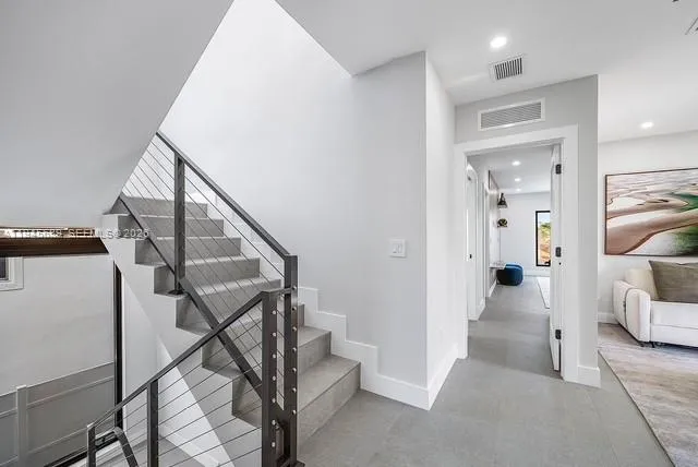 3225 Canal Dr, Pompano Beach FL 33062