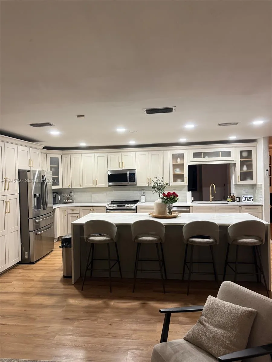 7770 NW 45th Ct, Lauderhill FL 33351