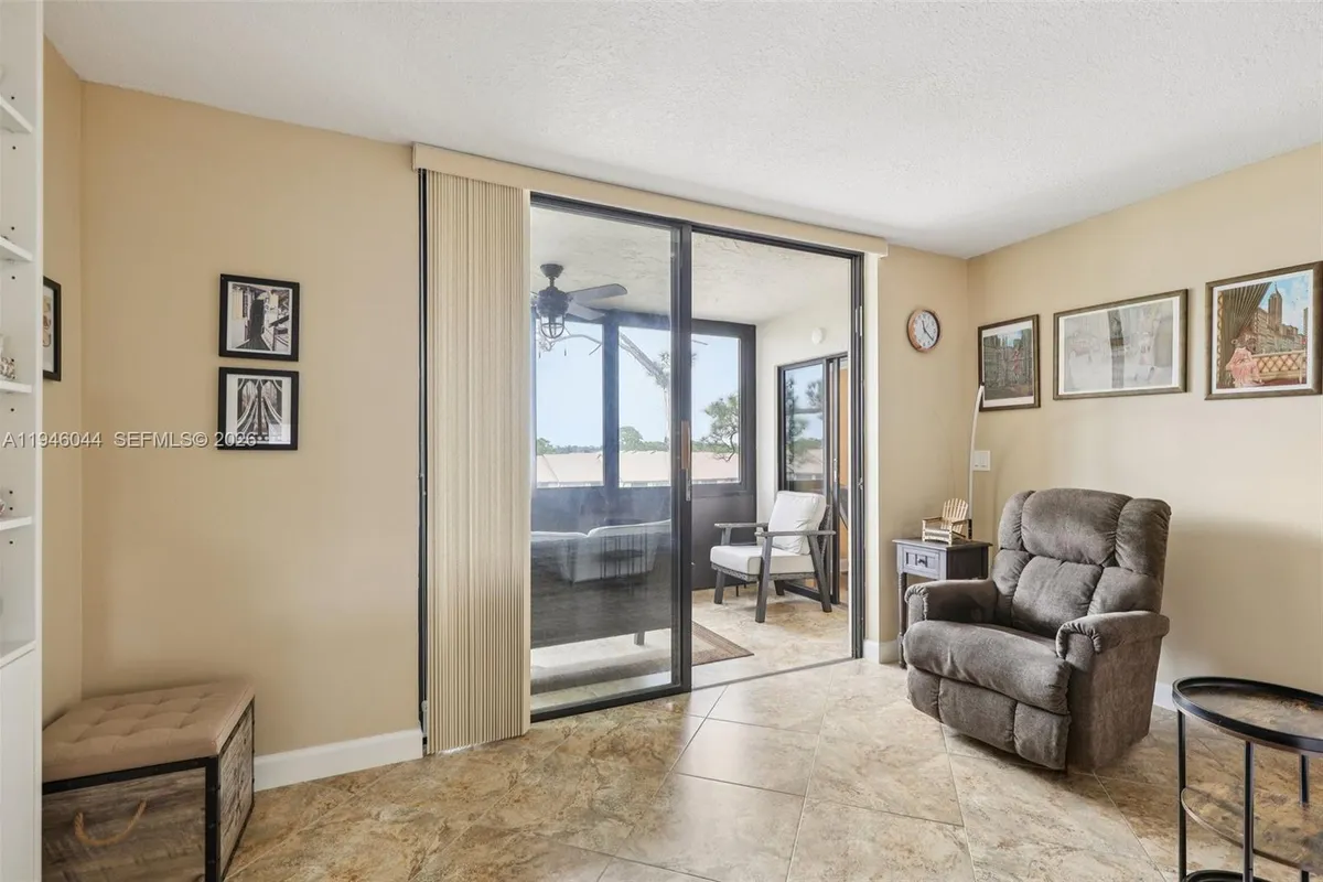 4725 E Lucerne Lakes Blvd E # 405, Lake Worth FL 33467