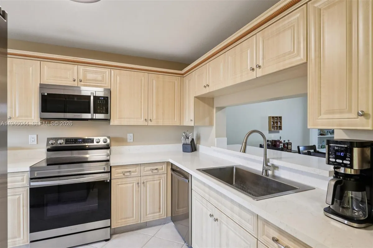 4725 E Lucerne Lakes Blvd E # 405, Lake Worth FL 33467