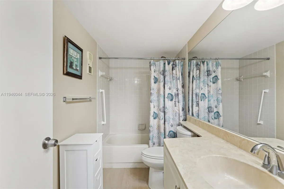 4725 E Lucerne Lakes Blvd E # 405, Lake Worth FL 33467