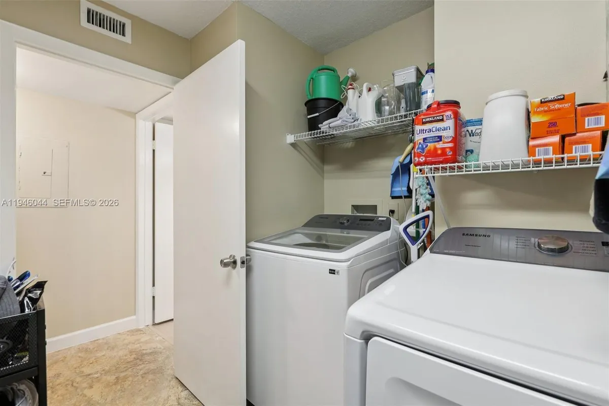 4725 E Lucerne Lakes Blvd E # 405, Lake Worth FL 33467