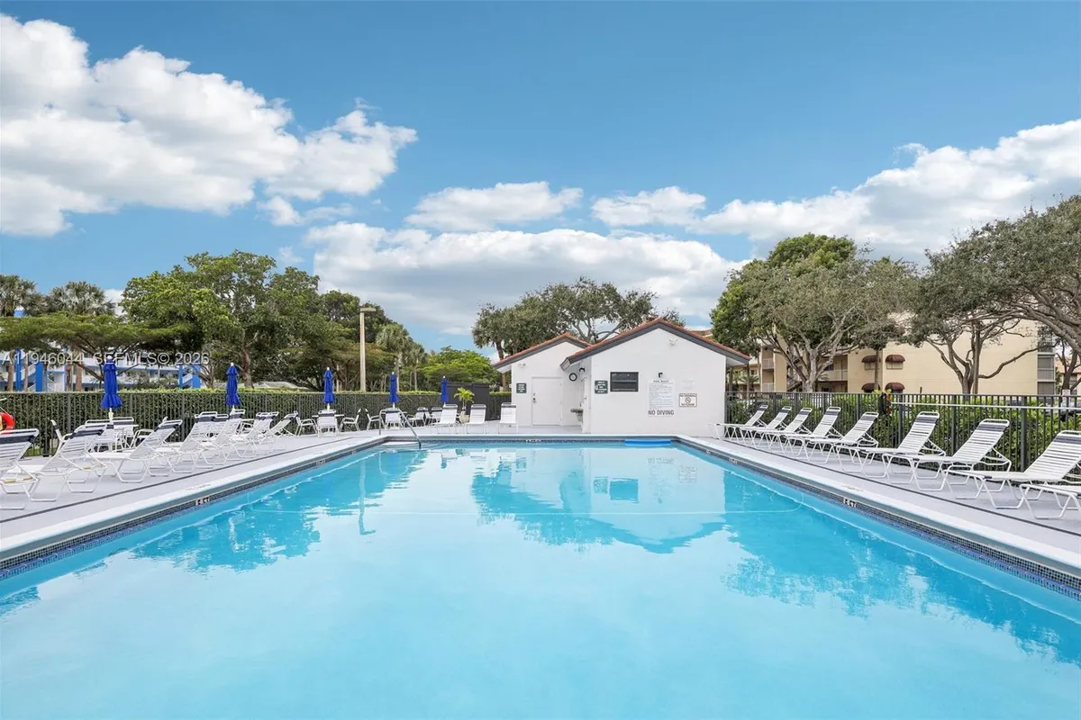 4725 E Lucerne Lakes Blvd E # 405, Lake Worth FL 33467