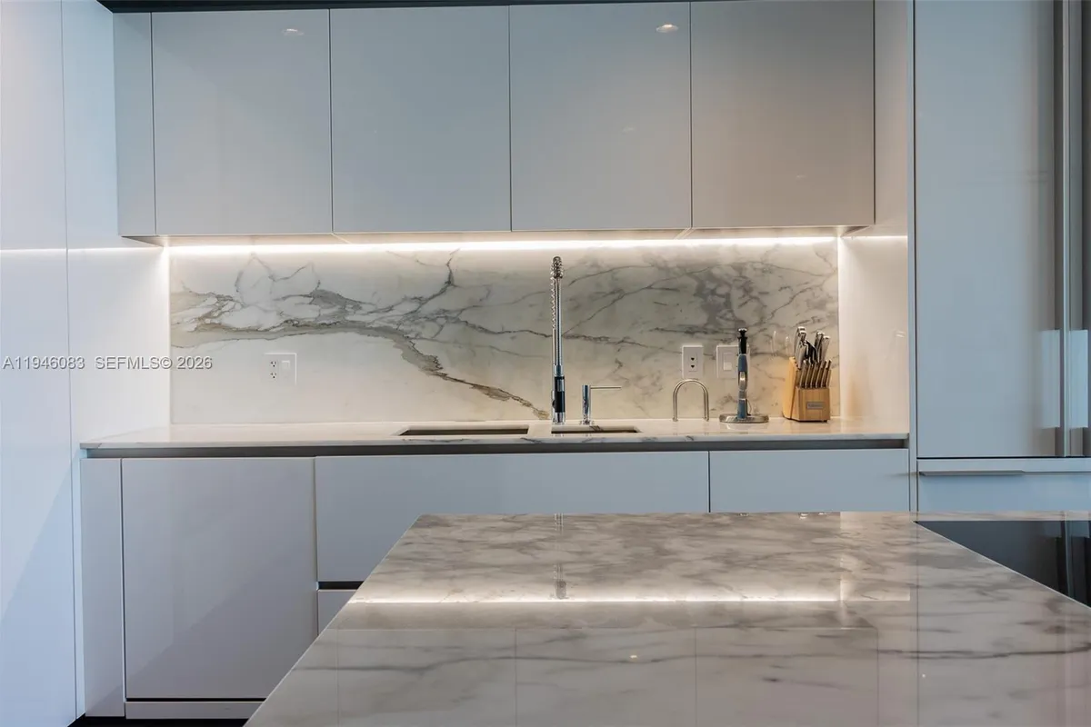 10203 Collins Ave # 302, Bal Harbour FL 33154