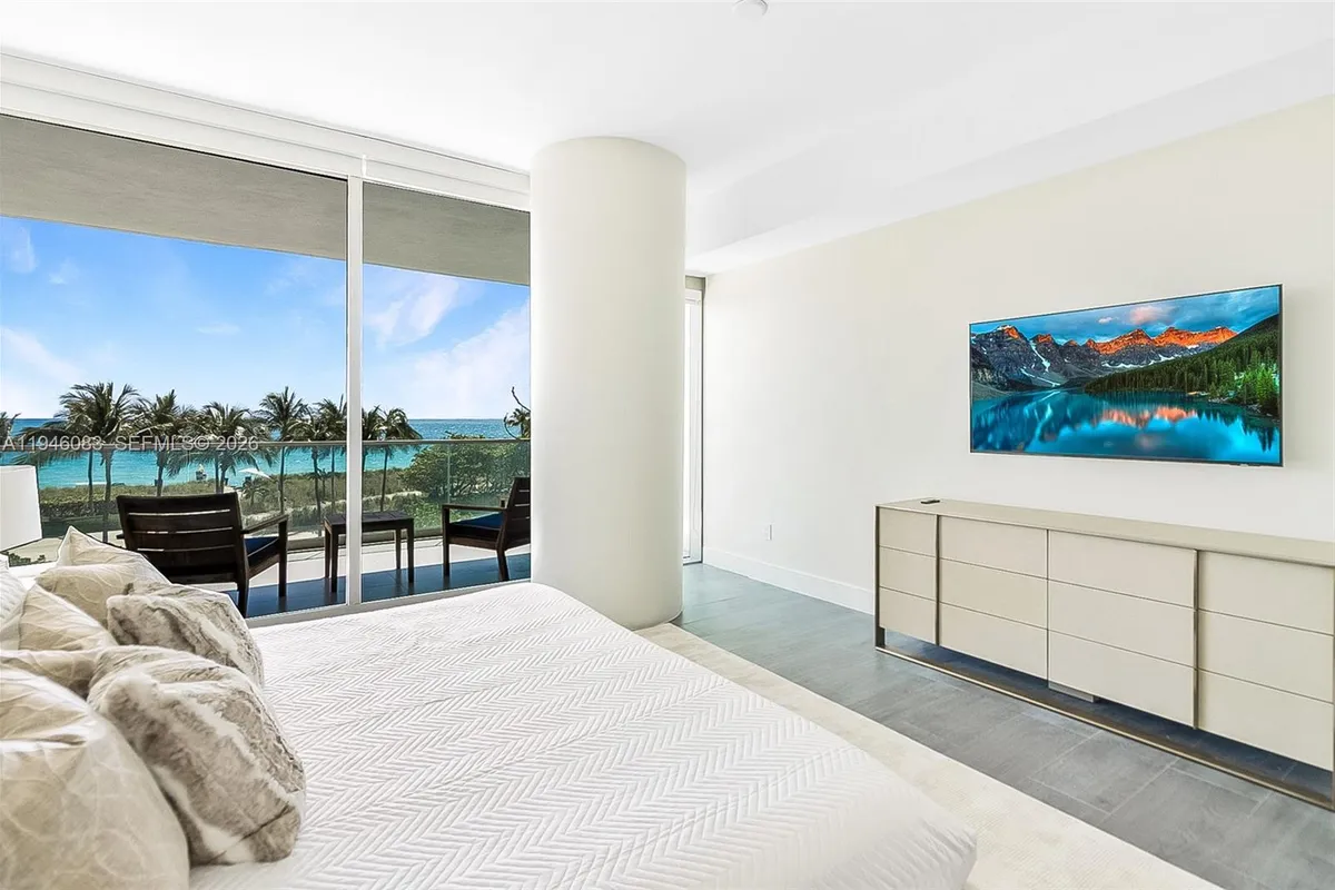 10203 Collins Ave # 302, Bal Harbour FL 33154