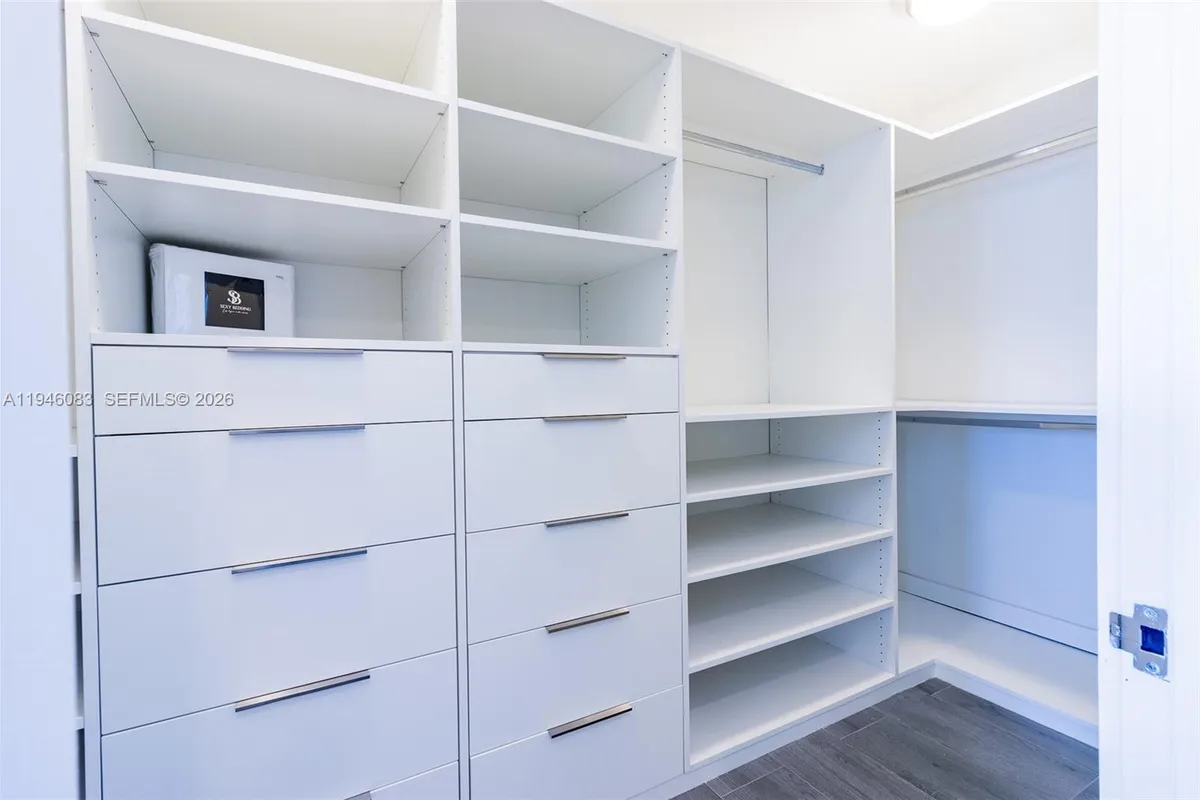 10203 Collins Ave # 302, Bal Harbour FL 33154