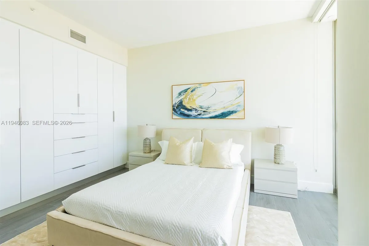 10203 Collins Ave # 302, Bal Harbour FL 33154