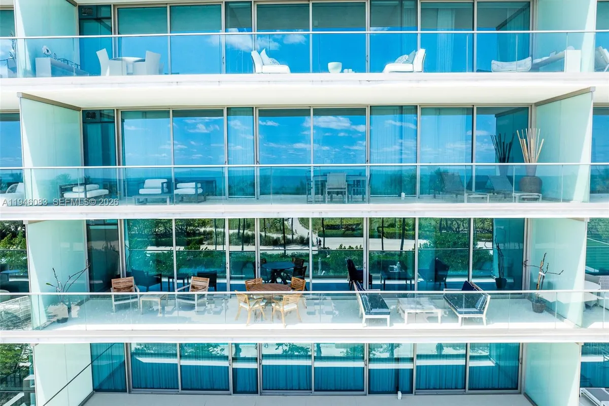 10203 Collins Ave # 302, Bal Harbour FL 33154