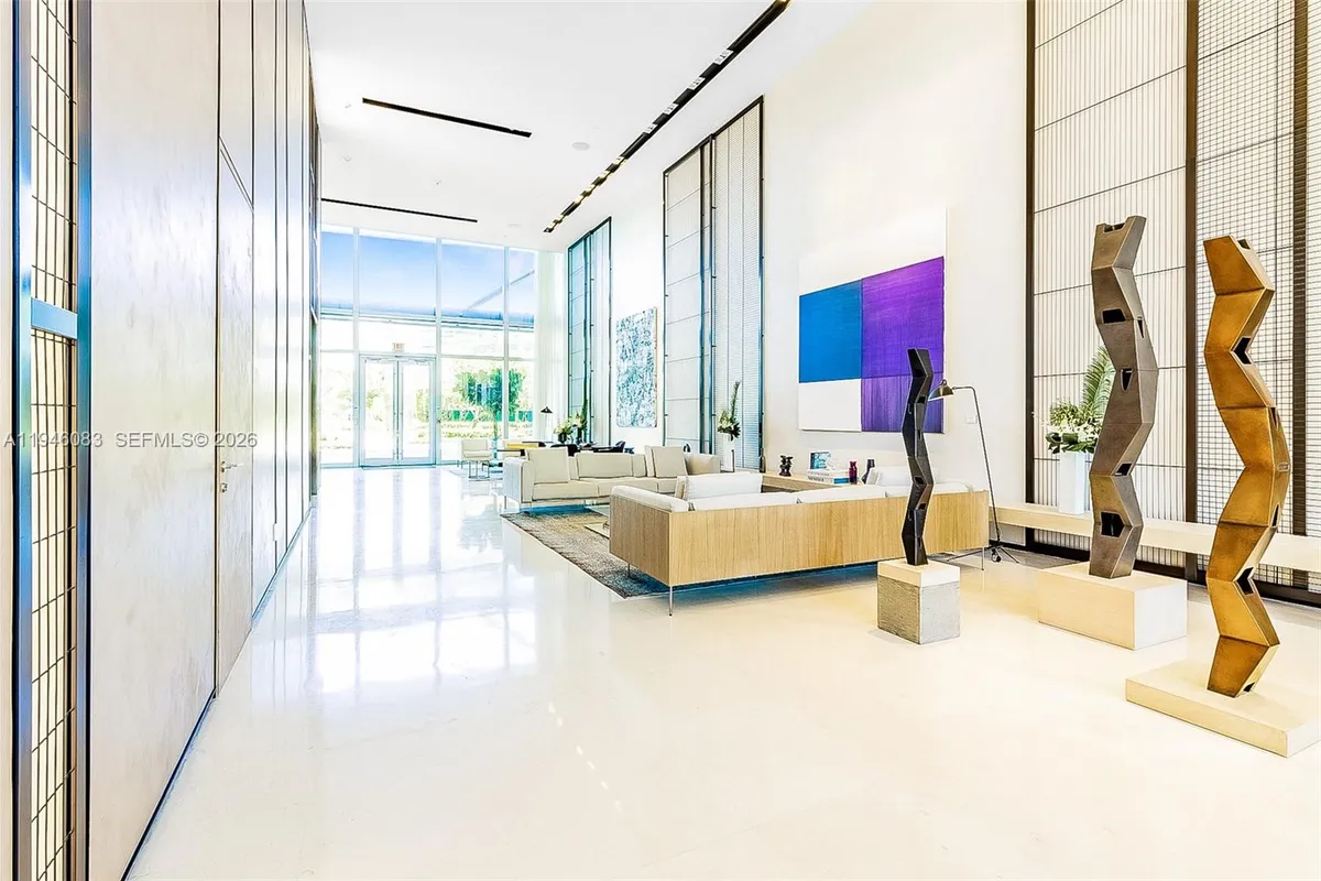 10203 Collins Ave # 302, Bal Harbour FL 33154