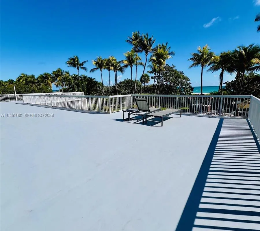 2655 Collins Ave # 406, Miami Beach FL 33140