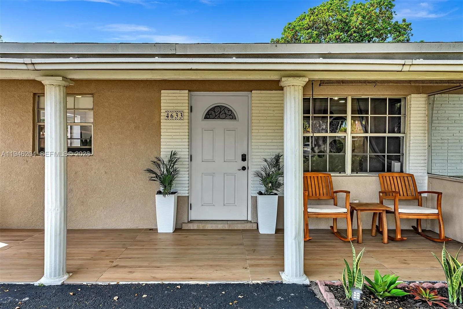 4633 SW 28th Ave, Dania Beach FL 33312