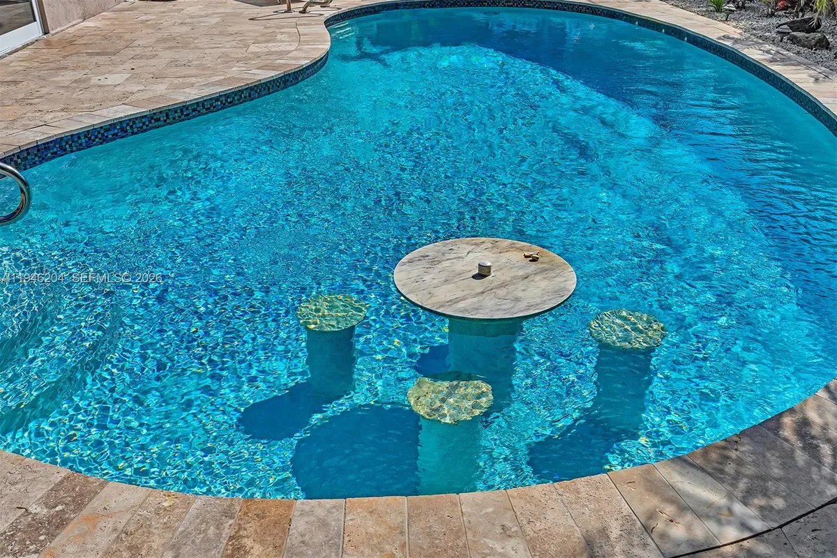 4633 SW 28th Ave, Dania Beach FL 33312