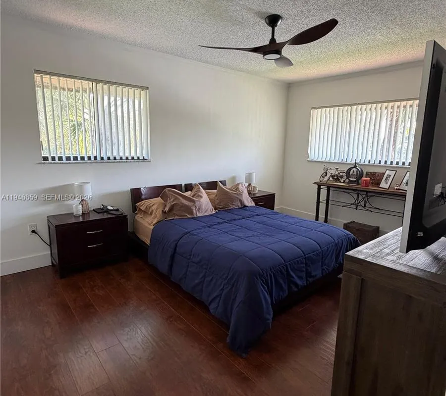 4944 NW 102nd Ave # 3, Doral FL 33178