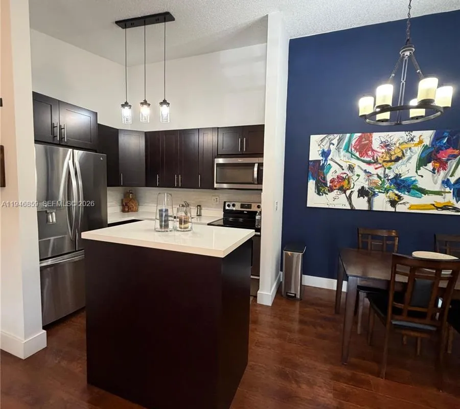 4944 NW 102nd Ave # 3, Doral FL 33178