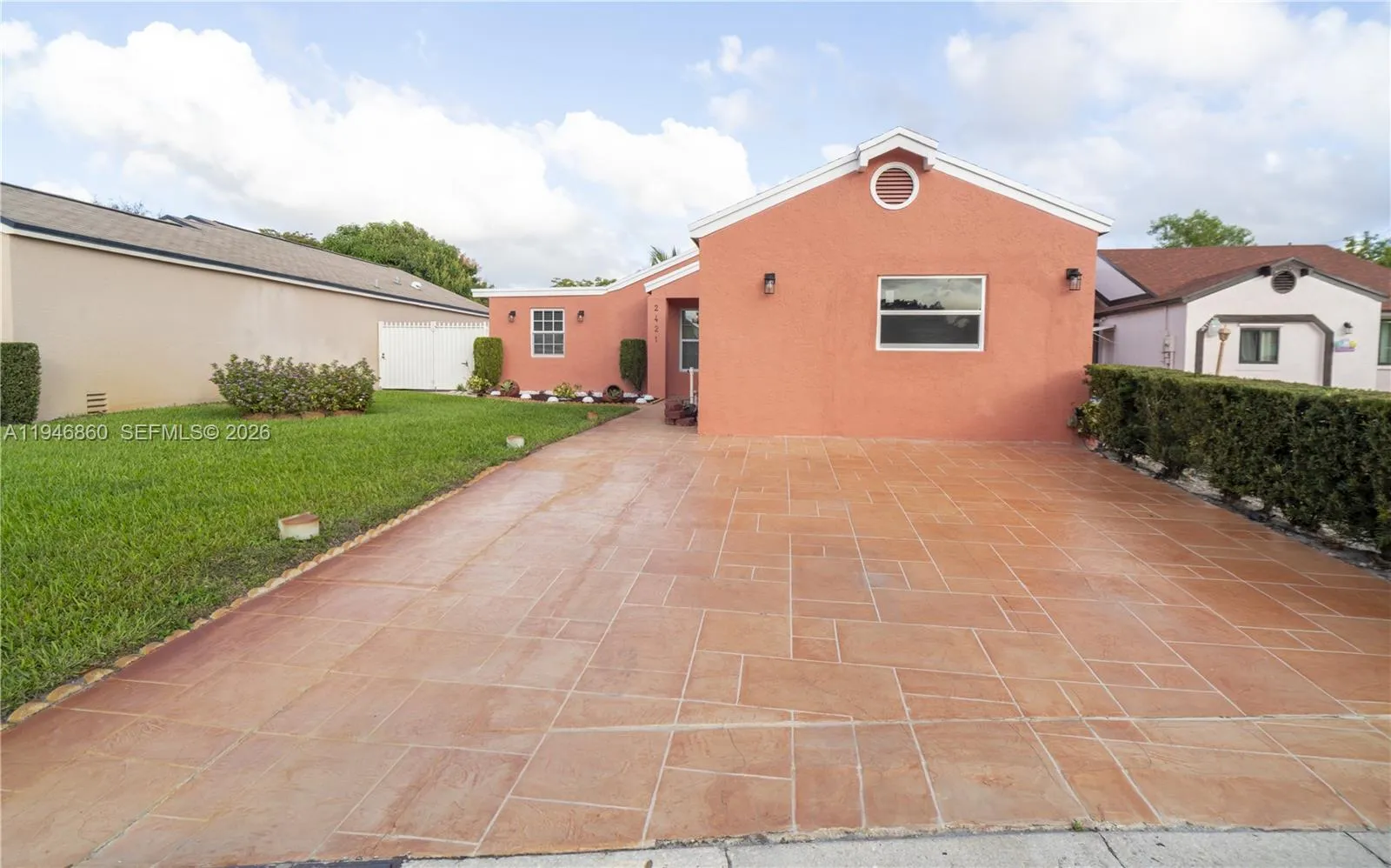 2421 SW 84th Ter, Miramar FL 33025