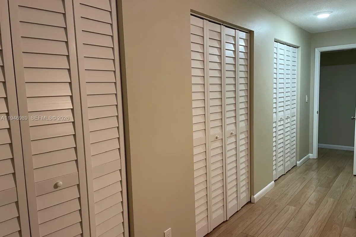 121 SE 3rd Ave # 201, Dania Beach FL 33004