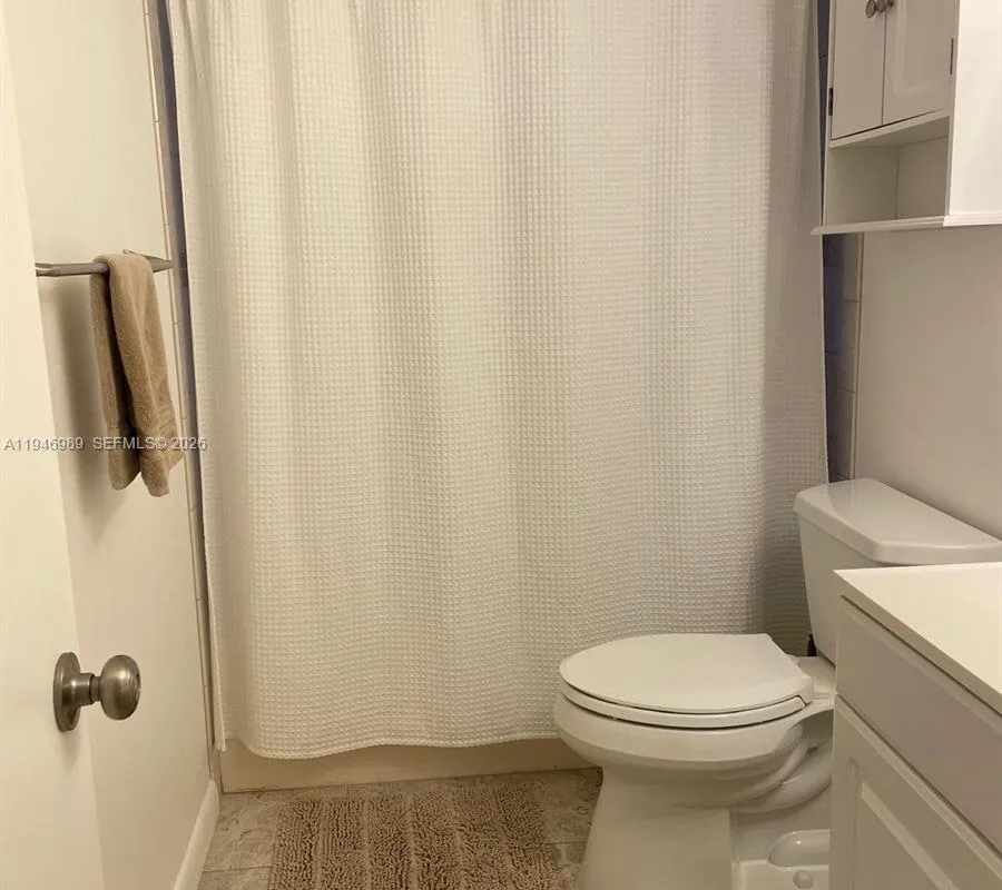 121 SE 3rd Ave # 201, Dania Beach FL 33004