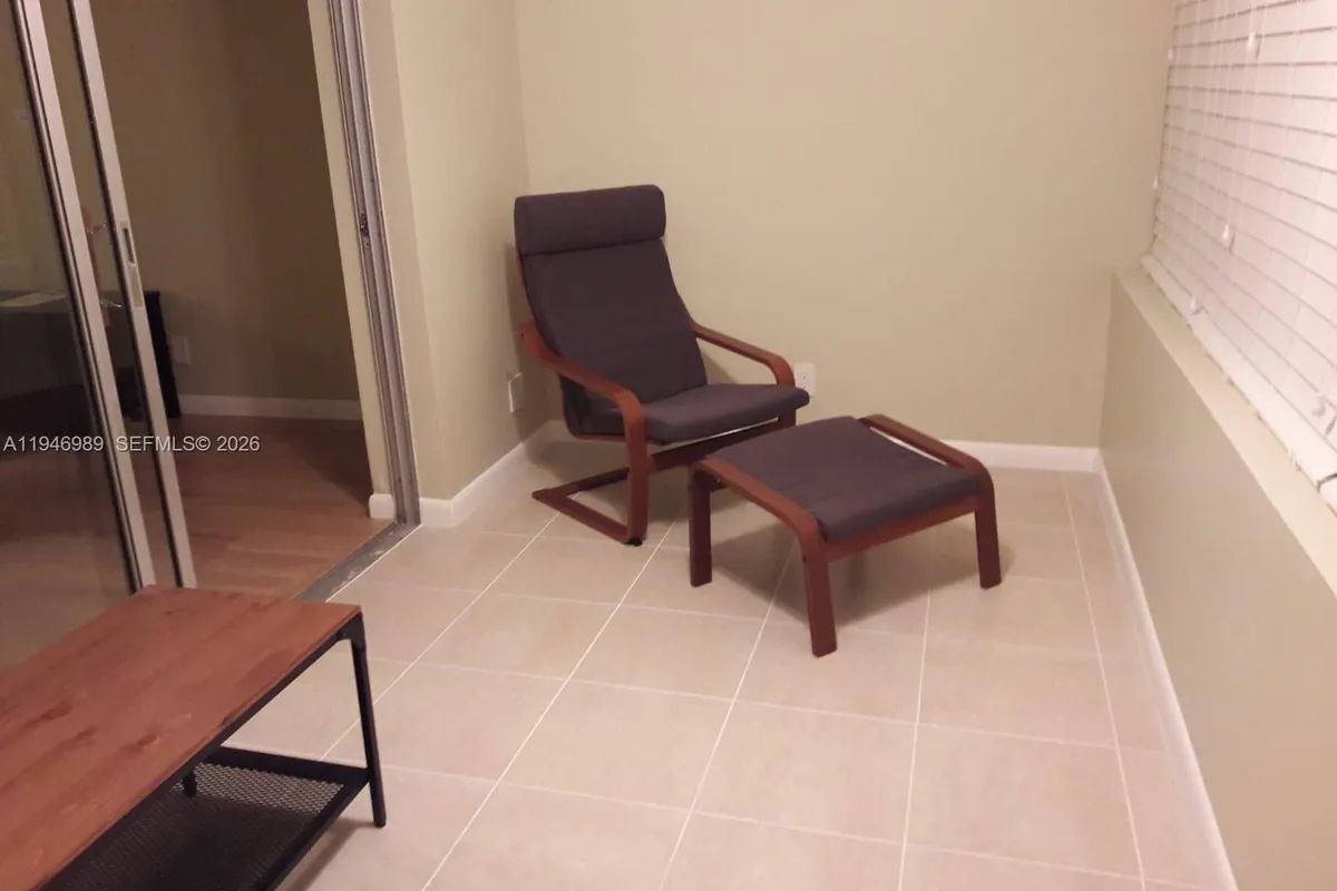 121 SE 3rd Ave # 201, Dania Beach FL 33004