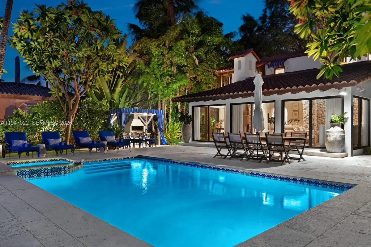 56 S Hibiscus Dr, Miami Beach FL 33139