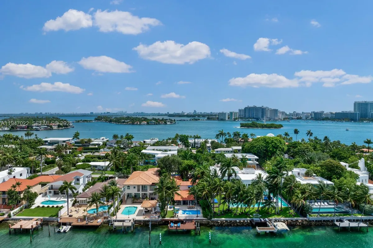 56 S Hibiscus Dr, Miami Beach FL 33139