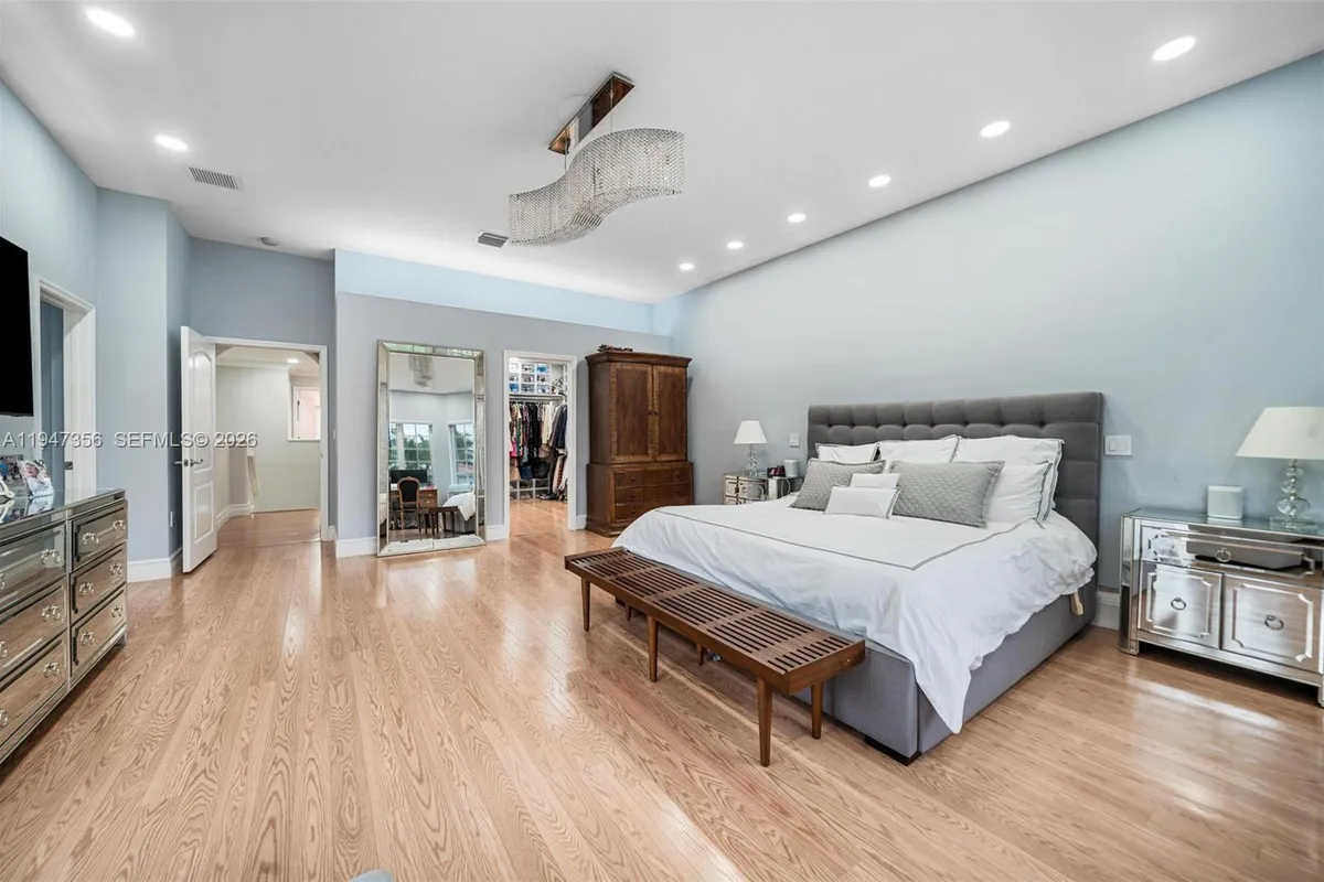 20920 NE 32nd Ave, Aventura FL 33180