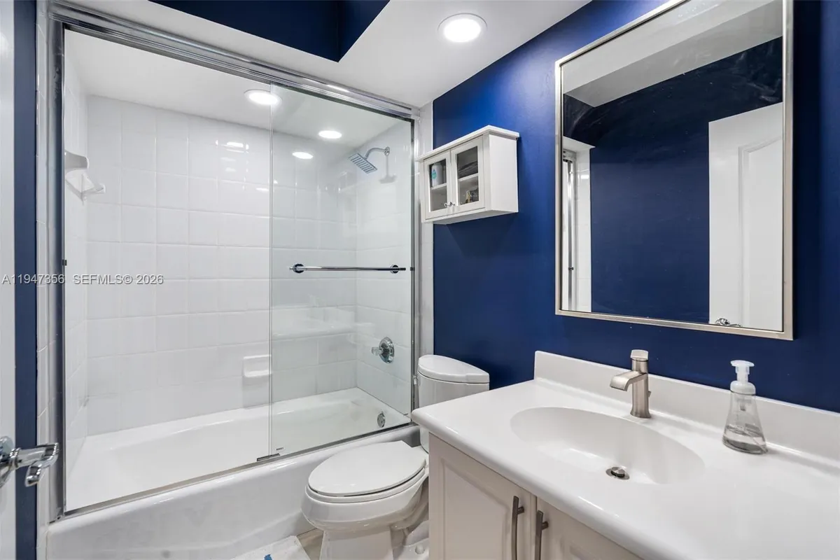 20920 NE 32nd Ave, Aventura FL 33180