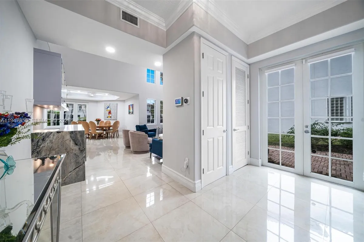 20920 NE 32nd Ave, Aventura FL 33180