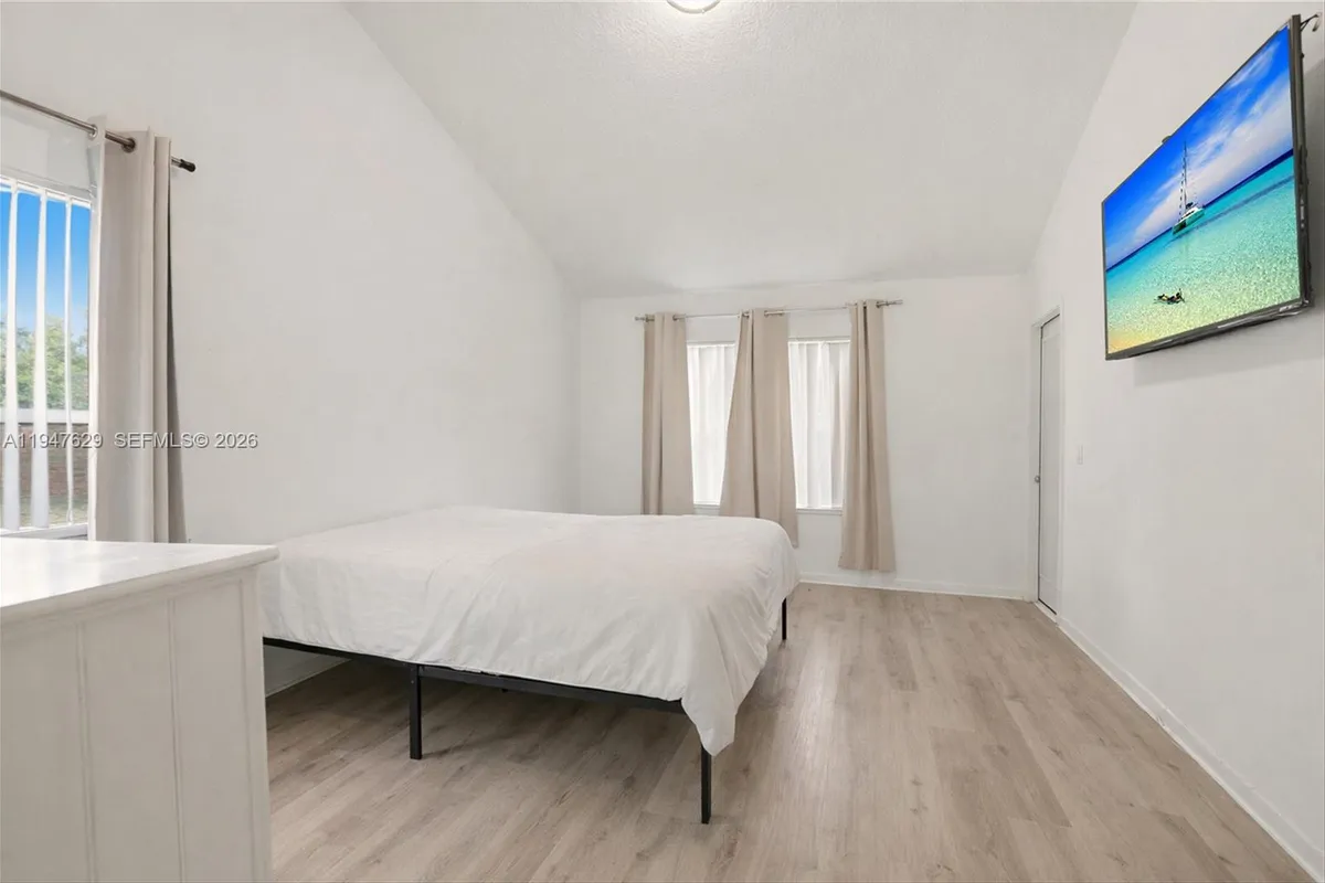 10402 Ashley Oaks Dr, Riverview FL 33578