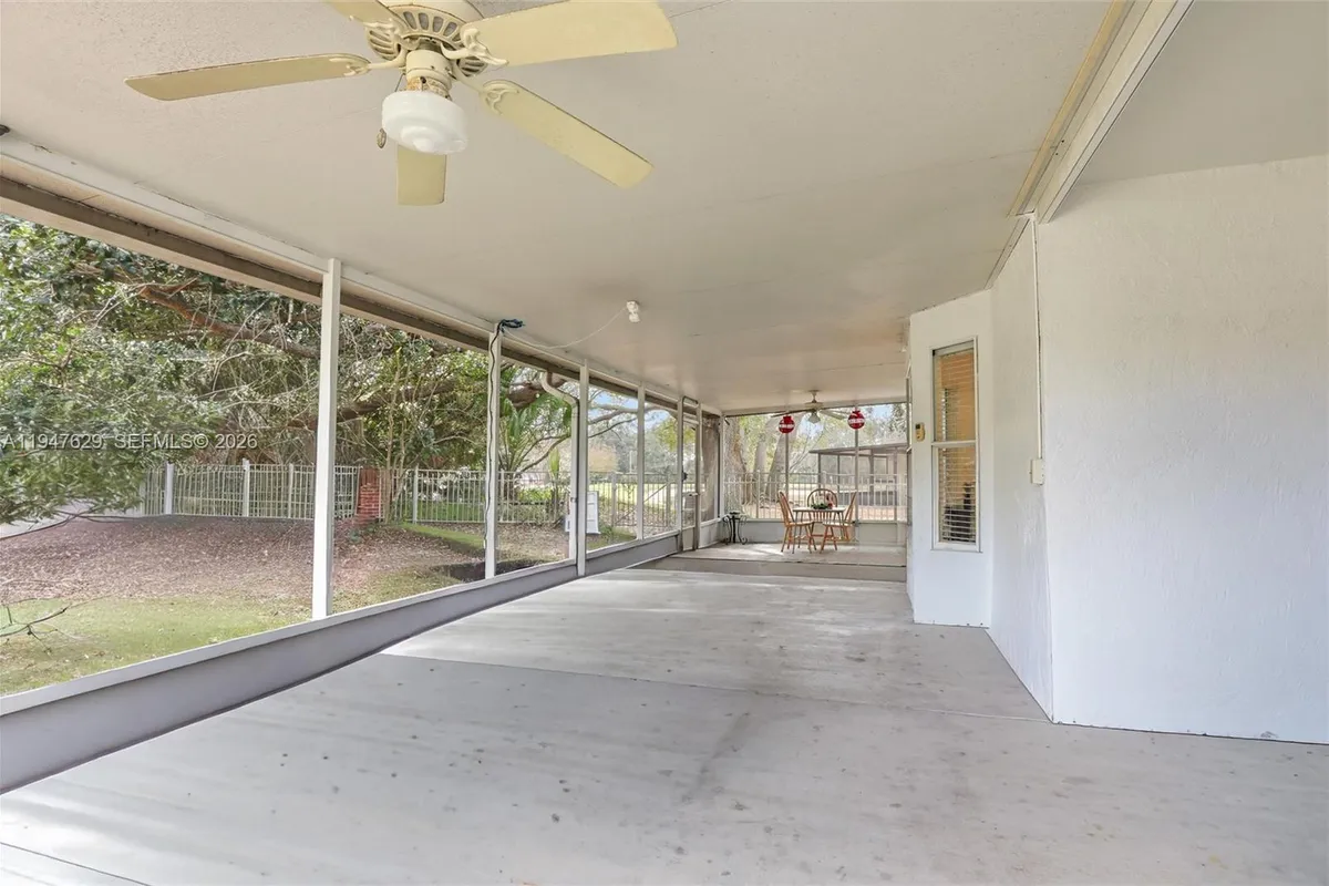10402 Ashley Oaks Dr, Riverview FL 33578