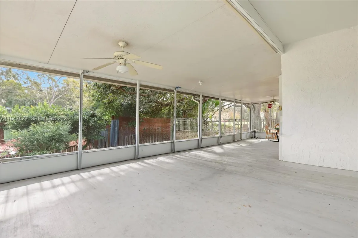 10402 Ashley Oaks Dr, Riverview FL 33578