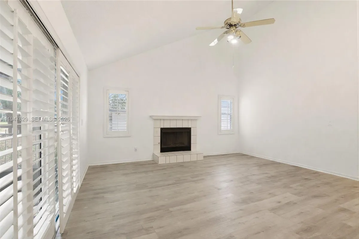 10402 Ashley Oaks Dr, Riverview FL 33578