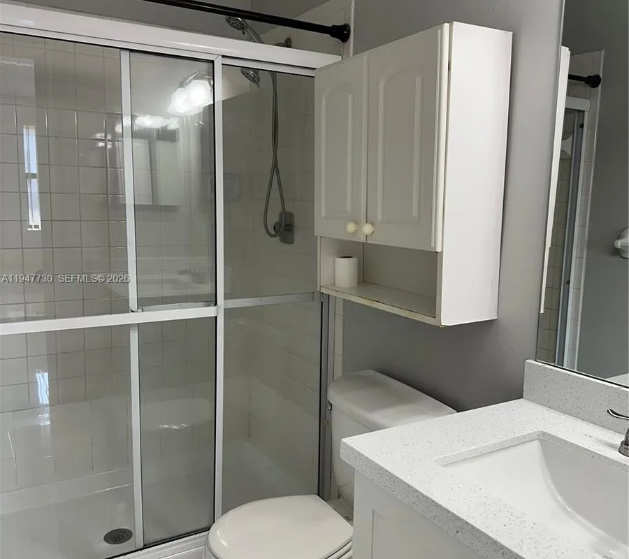 10037 Winding Lake Rd # 204, Sunrise FL 33351