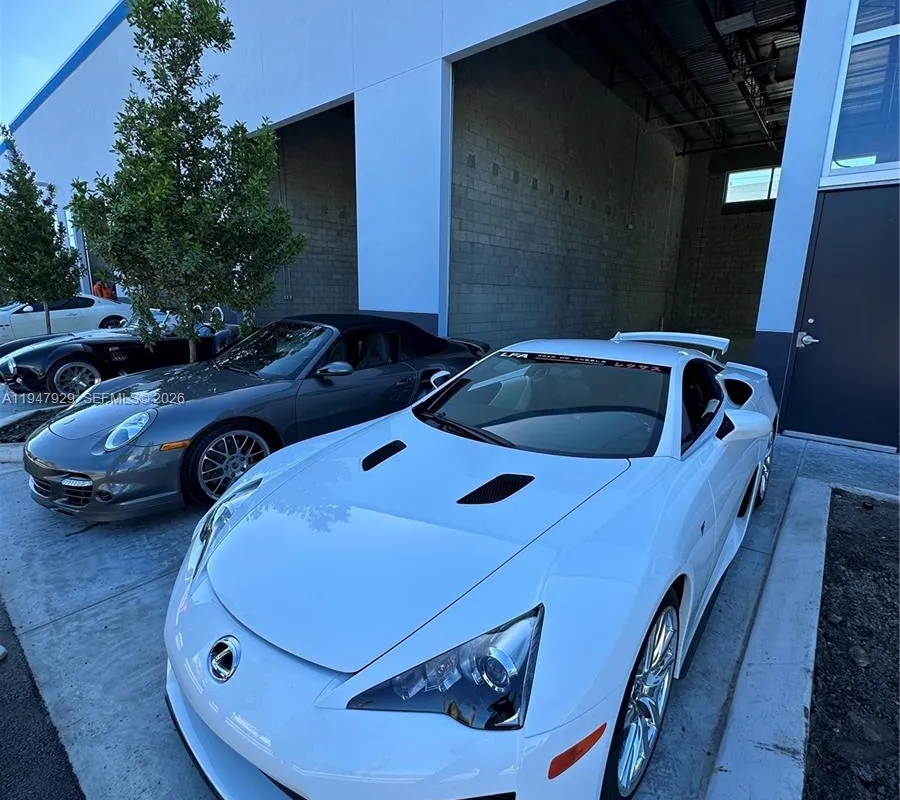 15375 Corporate Rd # 17, Jupiter FL 33478