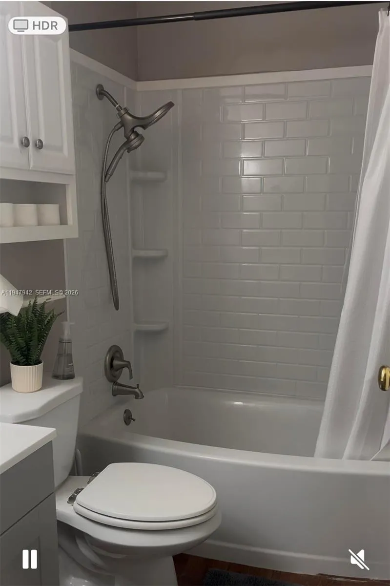 6519 Newberry Rd # 310, Gainesville FL 32607