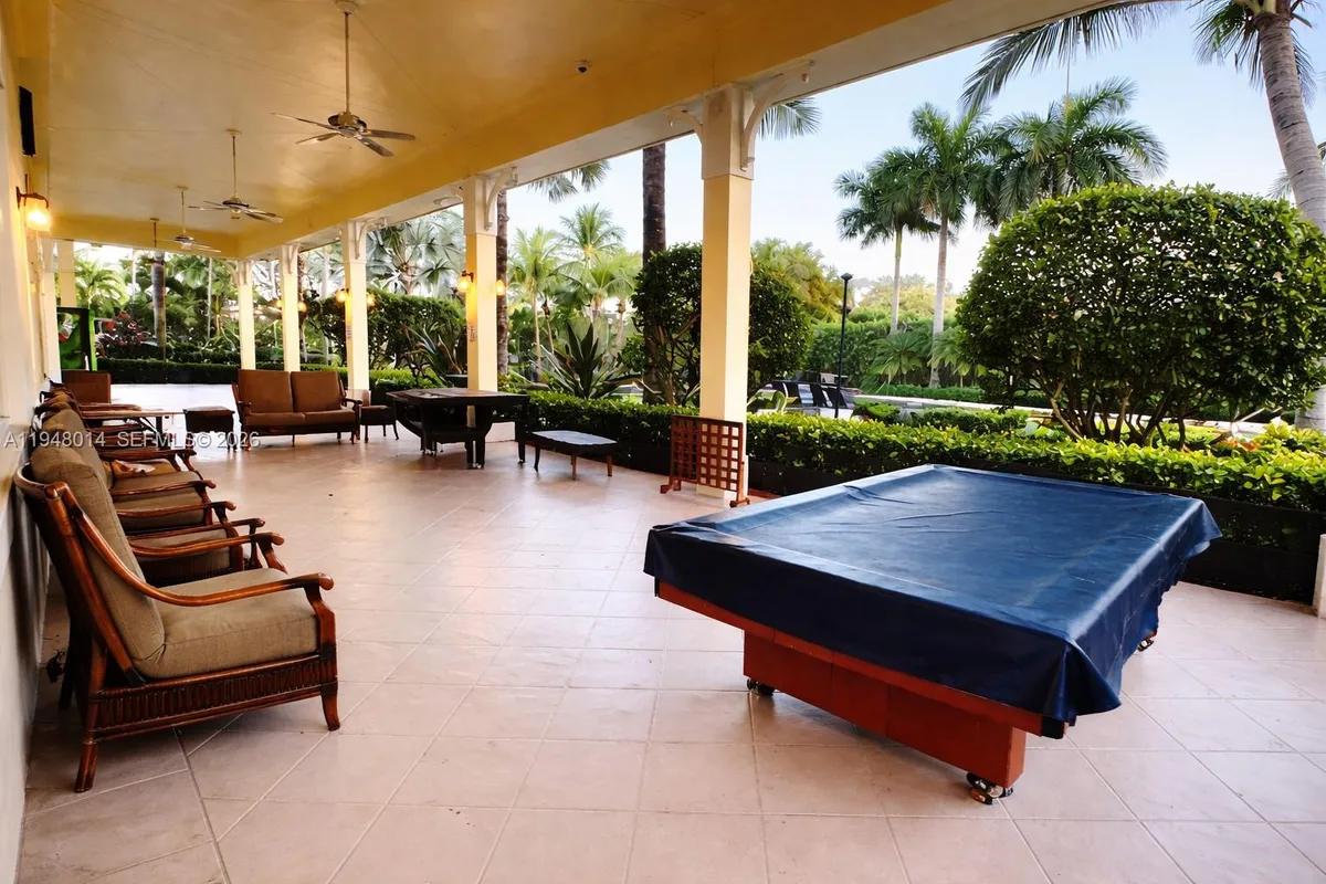 2101 NE 37th Ter, Homestead FL 33033