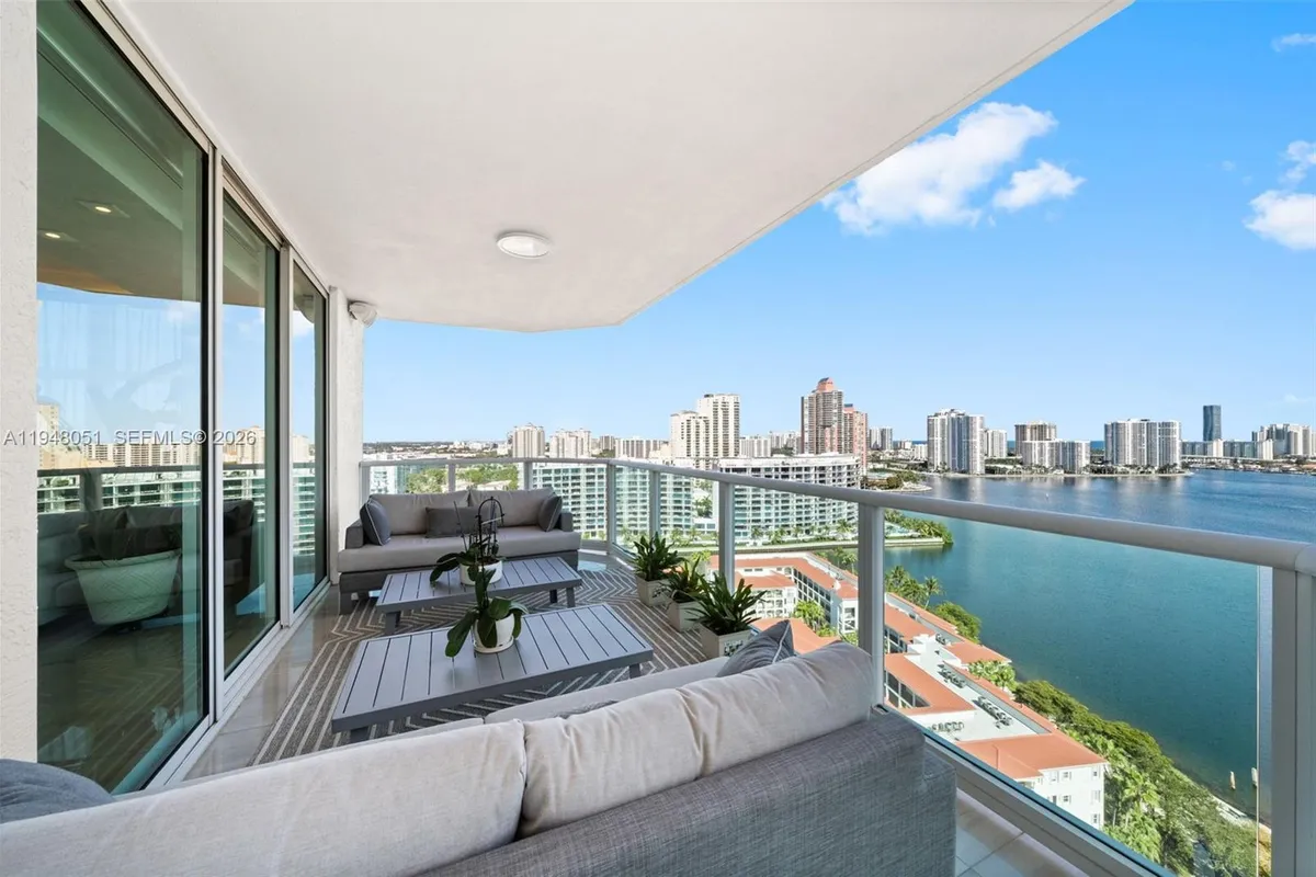 3301 NE 183rd St # 2001, Aventura FL 33160