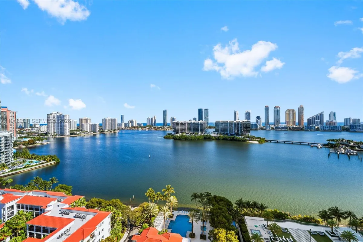 3301 NE 183rd St # 2001, Aventura FL 33160