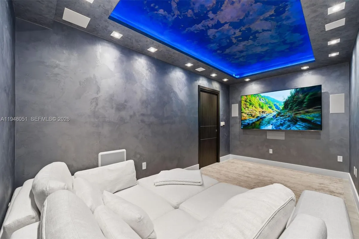 3301 NE 183rd St # 2001, Aventura FL 33160