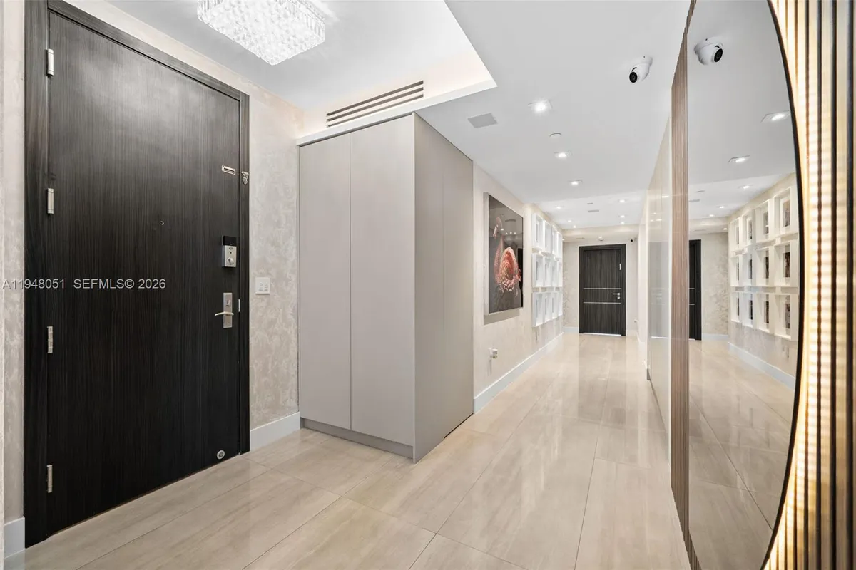 3301 NE 183rd St # 2001, Aventura FL 33160