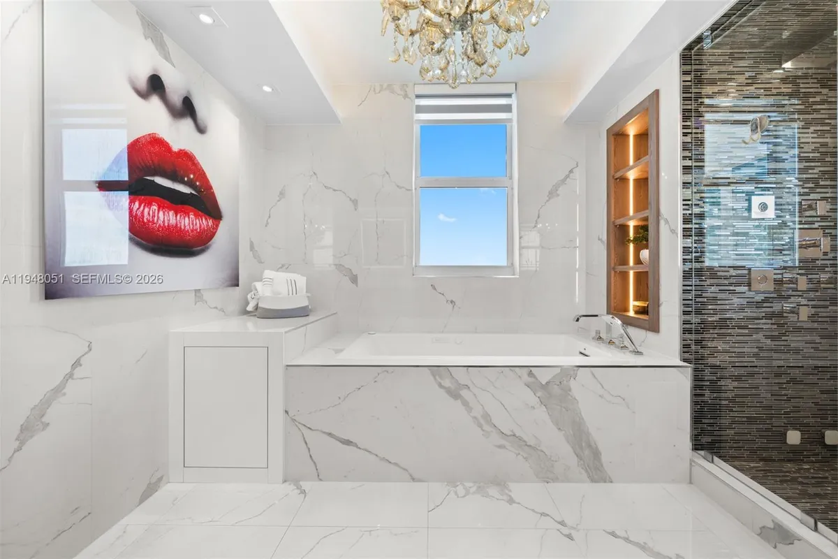 3301 NE 183rd St # 2001, Aventura FL 33160