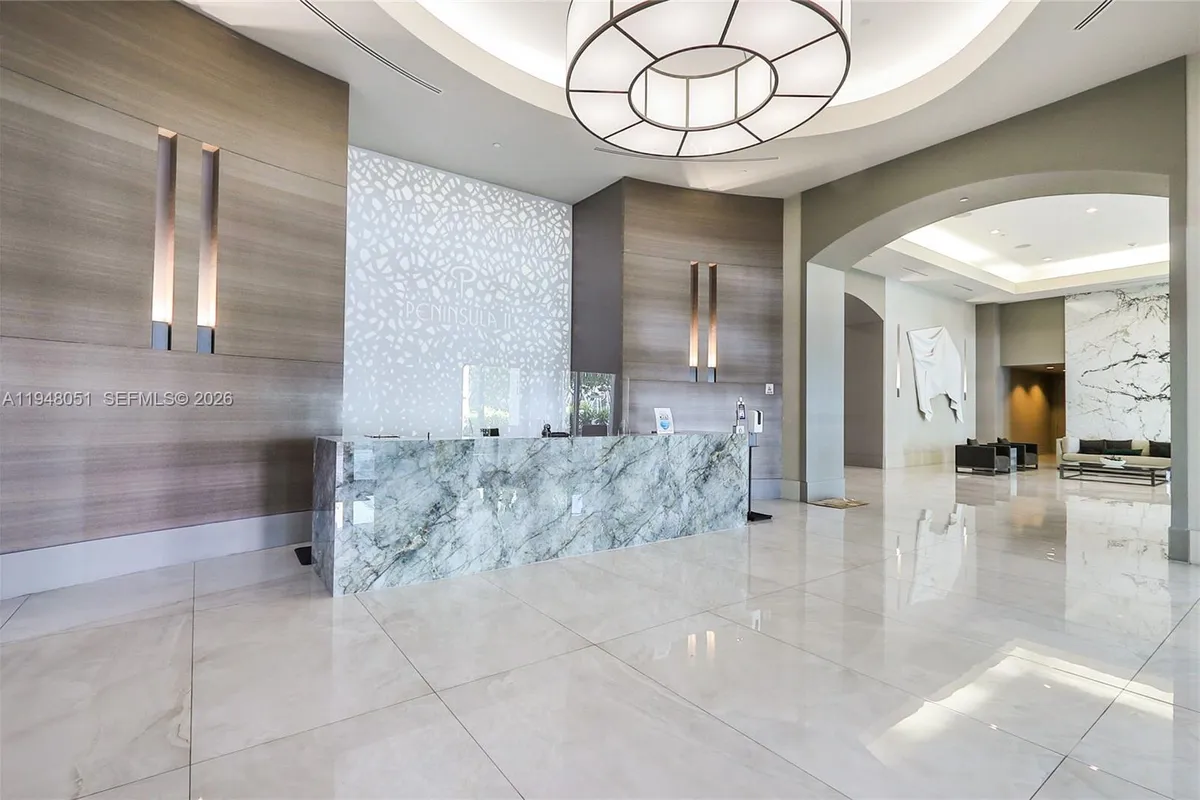 3301 NE 183rd St # 2001, Aventura FL 33160