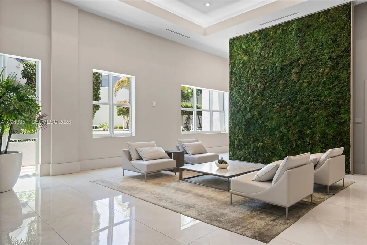 3301 NE 183rd St # 2001, Aventura FL 33160