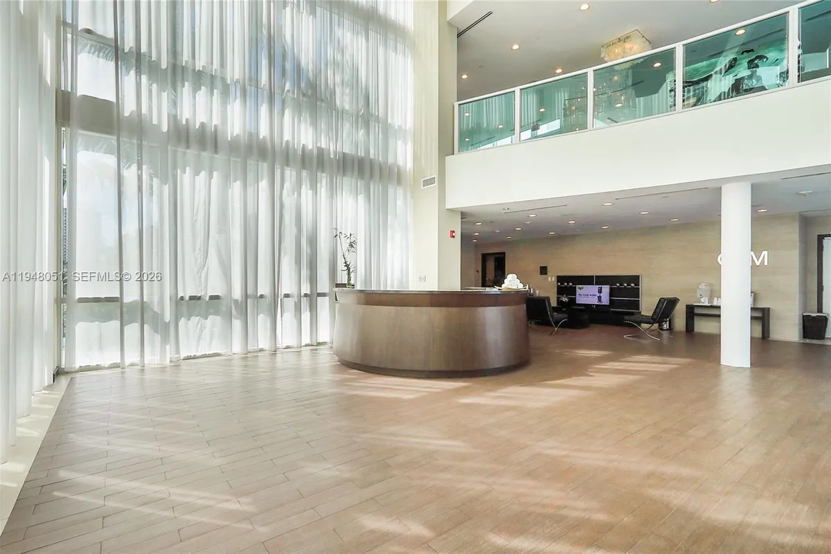 3301 NE 183rd St # 2001, Aventura FL 33160