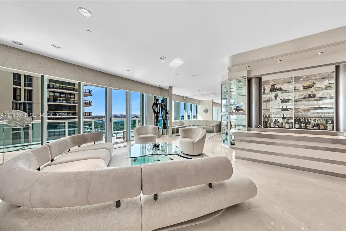 10101 Collins Ave, Bal Harbour FL 33154