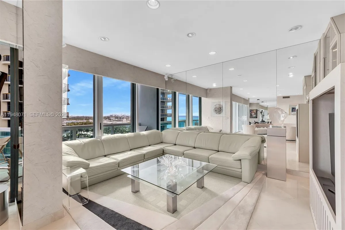 10101 Collins Ave, Bal Harbour FL 33154