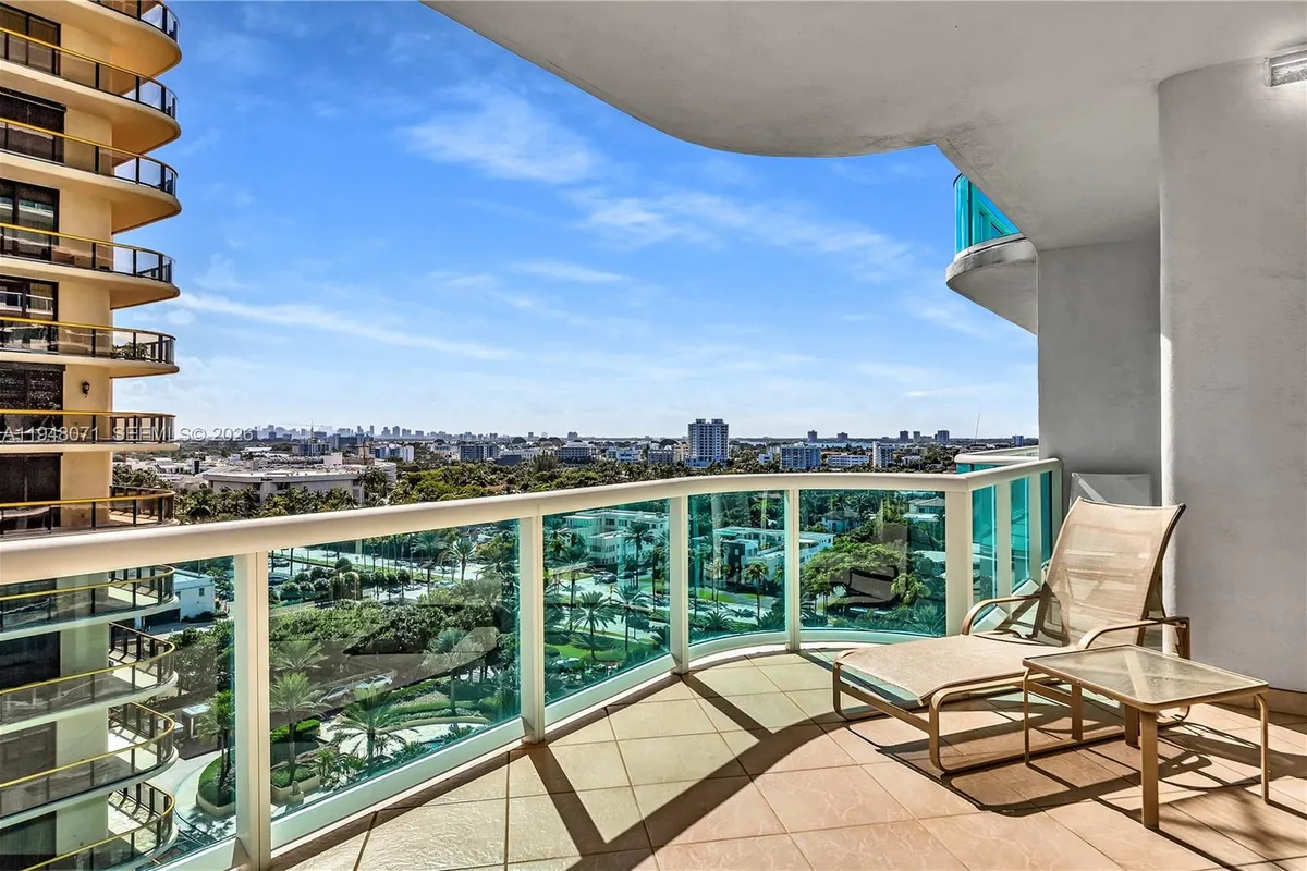 10101 Collins Ave, Bal Harbour FL 33154