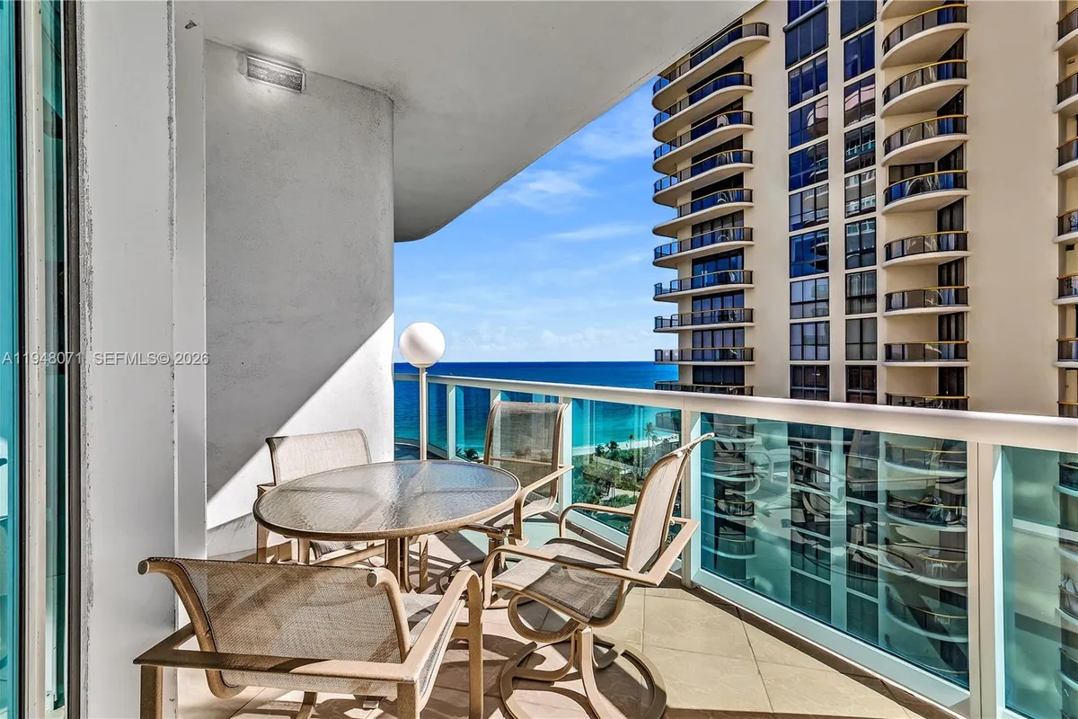 10101 Collins Ave, Bal Harbour FL 33154
